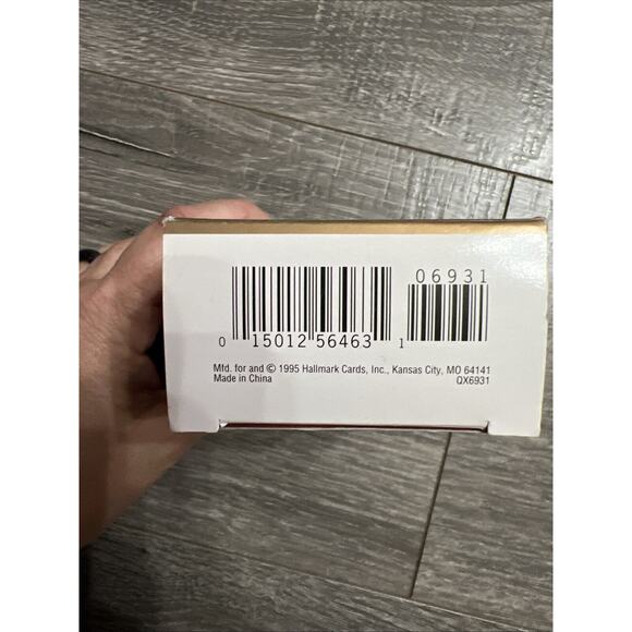 Hallmark Keepsake Ornament Child’s Fourth Christmas 2000 Child’s Age Collection - Picture 5 of 12